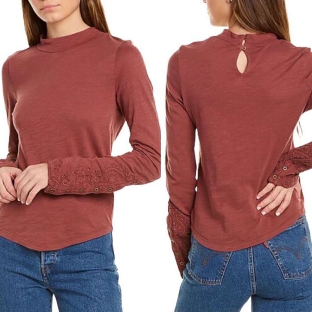 Free People Women's NWOT Burgundy Hooked On You Turtleneck Embroidered Top Small